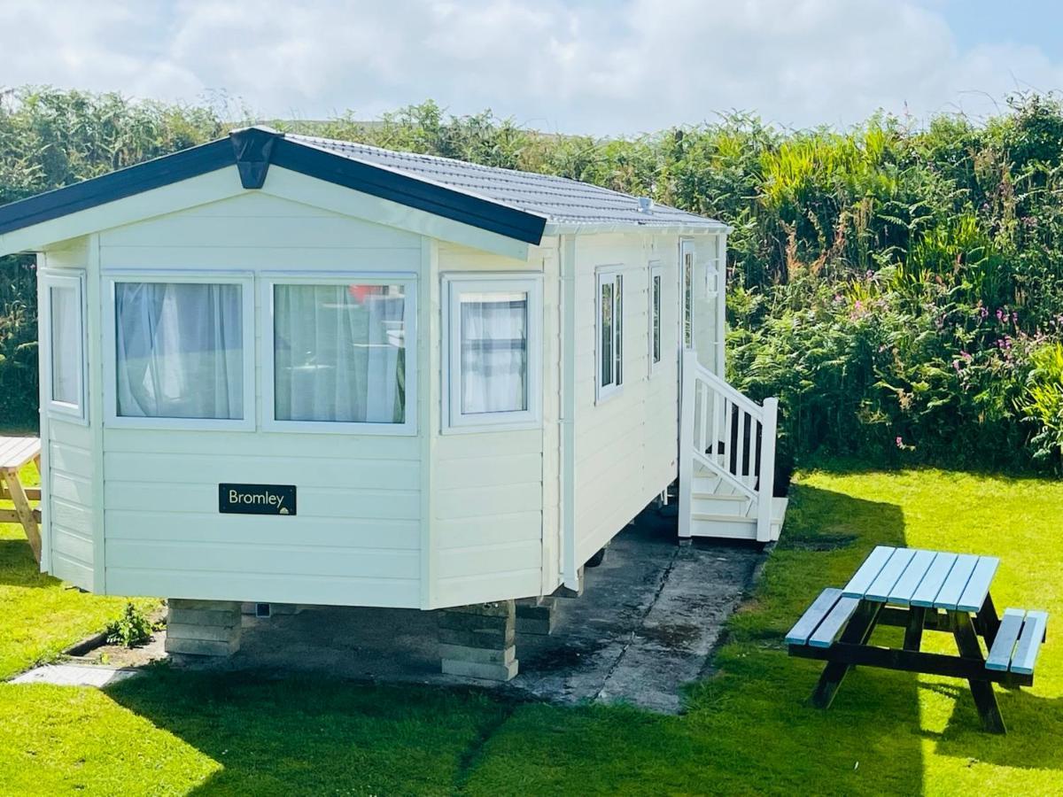 Roselands Caravan Park, Nr Lands End, Cornwall St Just Zewnętrze zdjęcie